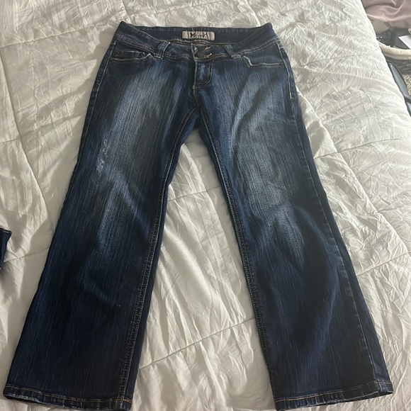 Y2K low rise capris - Picture 2 of 4